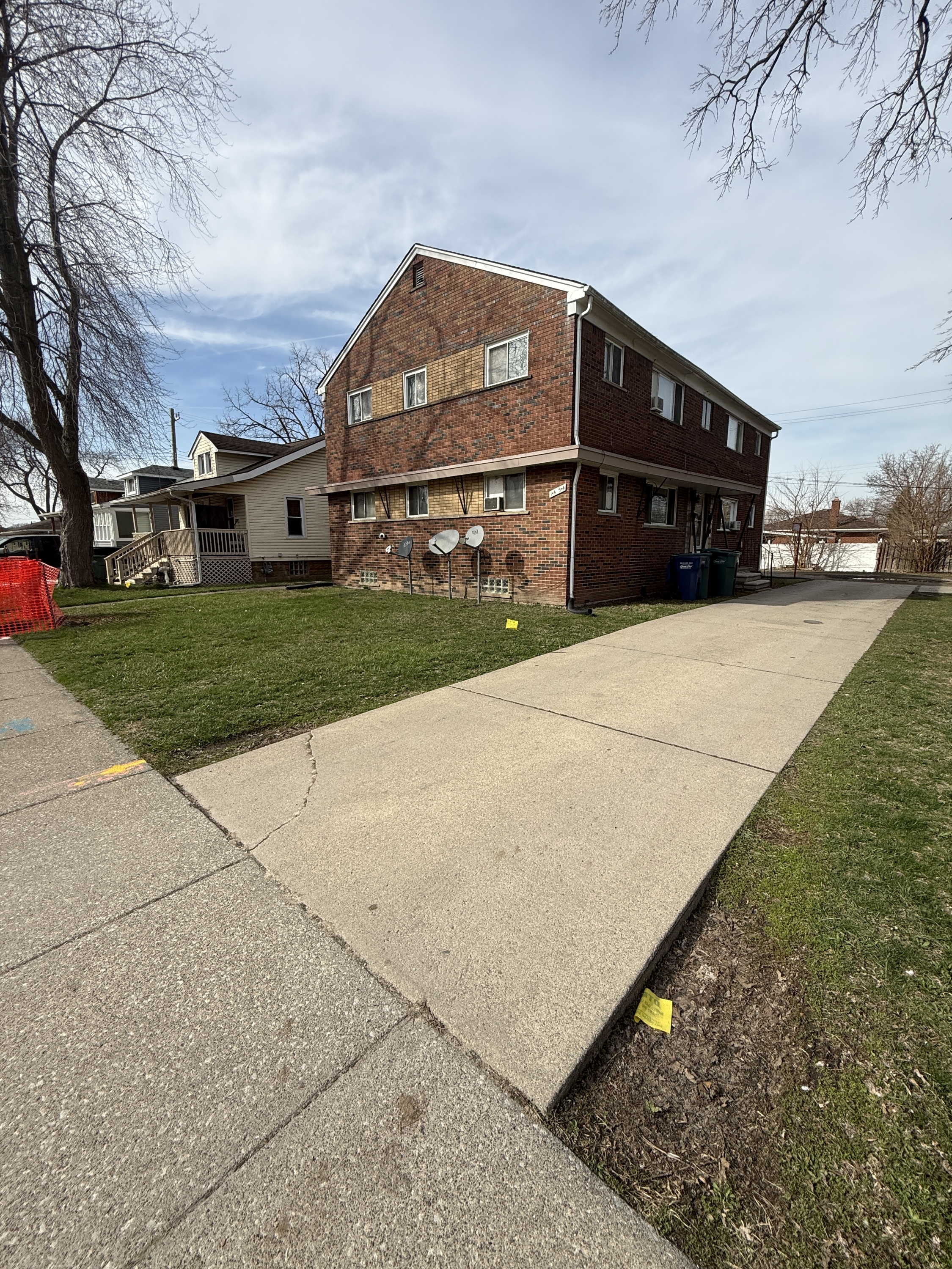 1454 Russell Avenue - 1